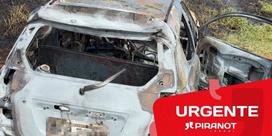 Foto: PIRANOT Carro capota e pega fogo em rodovia de Piracicaba; motorista é levado entubado à Santa Casa