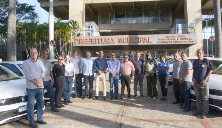 Secretaria da Saúde recebe 16 novos veículos para transporte de pacientes em Piracicaba – PIRANOT