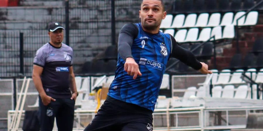 Inter tem páreo complicado hoje em Santa Catarina