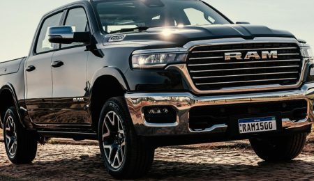 Stellantis convoca 5.810 RAM 1500 por possível falha nos cintos traseiros – PIRANOT